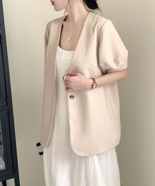 ABITOKYO(アビトーキョー)の「バルーン袖ノーカラージャケット(ノーカラージャケット・レディース・ベージュ/ブラック・L/M/XL)」の6枚目の写真