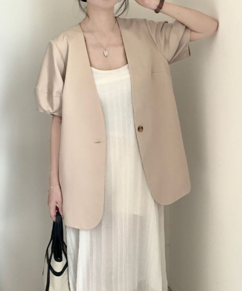 ABITOKYO(アビトーキョー)の「バルーン袖ノーカラージャケット(ノーカラージャケット・レディース・ベージュ/ブラック・L/M/XL)」の18枚目の写真