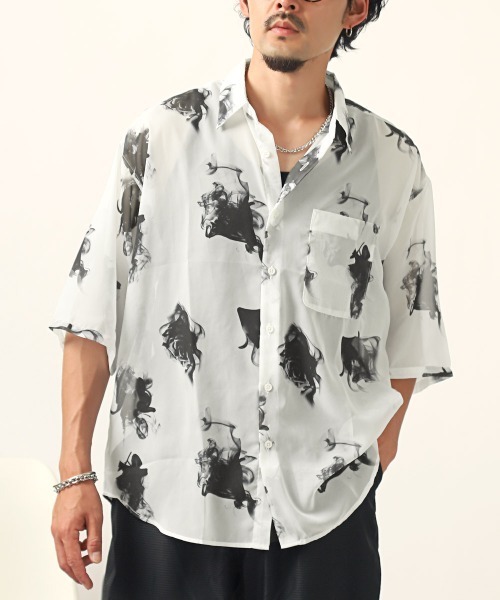LUXSTYLE(ラグスタイル)の「総柄オーガンジー半袖シャツ(シャツ/ブラウス・メンズ・ブラック/ホワイト・L/M)」の1枚目の写真