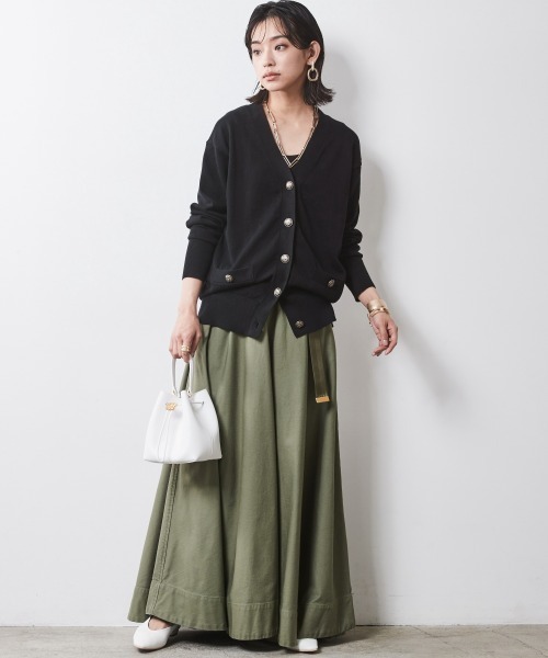 CHIC STYLE(シックスタイル)の「 レタードカーディガン <大きいサイズ有>シックスタイル (カーディガン/ボレロ・レディース・カーキ/ブラック/ベージュ・M/L/LL/3L/4L/5L)」の5枚目の写真