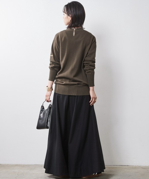 CHIC STYLE(シックスタイル)の「 レタードカーディガン <大きいサイズ有>シックスタイル (カーディガン/ボレロ・レディース・カーキ/ブラック/ベージュ・M/L/LL/3L/4L/5L)」の9枚目の写真