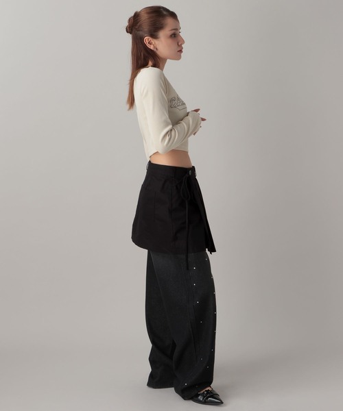 FOREVER 21(フォーエバー トゥエンティーワン)の「【2024FW】プリーツレイヤードミニスカート(スカート・レディース・ブラック/グレー・SMALL/MEDIUM)」の22枚目の写真