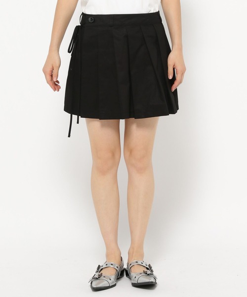 FOREVER 21(フォーエバー トゥエンティーワン)の「【2024FW】プリーツレイヤードミニスカート(スカート・レディース・ブラック/グレー・SMALL/MEDIUM)」の17枚目の写真
