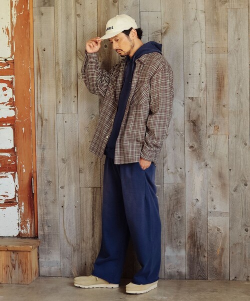 B:MING by BEAMS（ビーミングバイビームス）の「コットン チェック ダブルポケット シャツ（シャツ/ブラウス・メンズ・ネイビー/ブラウン・SMALL/MEDIUM/LARGE/X-LARGE）」の5枚目の写真