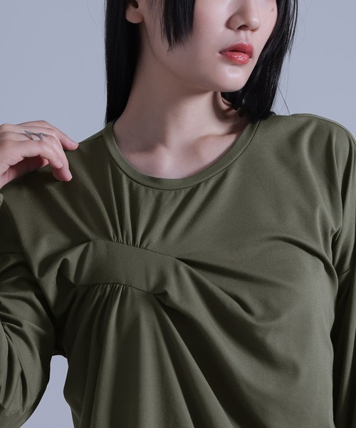 kOhAKU(コハク)の「アシメドレープカットソーワンピース(ワンピース・レディース・ブラック/カーキ・2/1)」の3枚目の写真