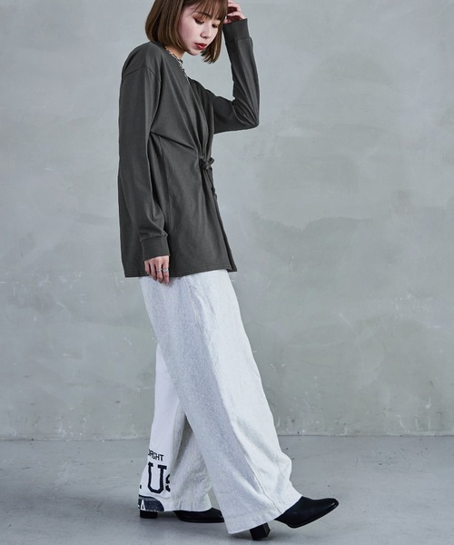 Fashion Letter（ファッションレター）の「【M-5L】ウエストギャザーカットソー 長袖 ロングスリーブ カットソー トップス Tシャツ（Tシャツ/カットソー・レディース・ブラック/チャコールグレー/オフホワイト・M～Ｌ/4L～5L/LL～3L）」の19枚目の写真