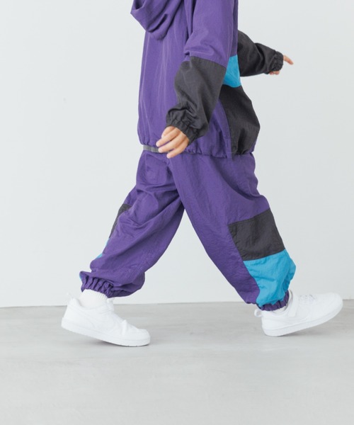 LOWRYS FARM（ローリーズファーム）の「ナイロンキリカエパンツ　145804（その他パンツ・キッズ・パープル/ブラック・120cm/110cm/150cm/140cm/130cm）」の19枚目の写真