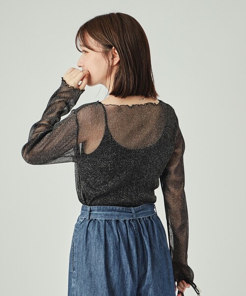Cutie Blonde（キューティーブロンド）の「インナーでも一枚でも ラメシアートップス（Tシャツ/カットソー・レディース・ブラック/ホワイト系/ブルー・03/02/04）」の20枚目の写真