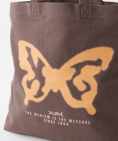 X-girl（エックスガール）の「SPRAY BUTTERFLY PRINT TOTE BAG（トートバッグ・レディース・ブラック/ホワイト/ブラウン・ONE SIZE）」の12枚目の写真