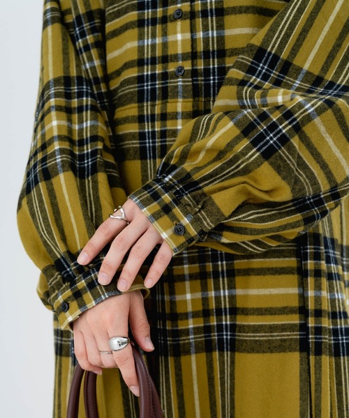 refinedworks(リファインドワークス)の「【refinedworks】 オリジナル起毛チェックのプリーツワンピース!(ワンピース・レディース・レッド/ブルー/ブラック/ボルドー/イエロー/オリーブ×ブラック・FREE)」の13枚目の写真