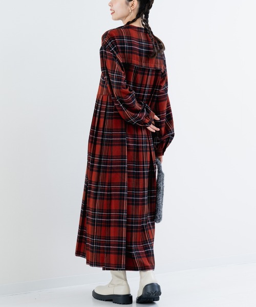 refinedworks(リファインドワークス)の「【refinedworks】 オリジナル起毛チェックのプリーツワンピース!(ワンピース・レディース・レッド/ブルー/ブラック/ボルドー/イエロー/オリーブ×ブラック・FREE)」の17枚目の写真