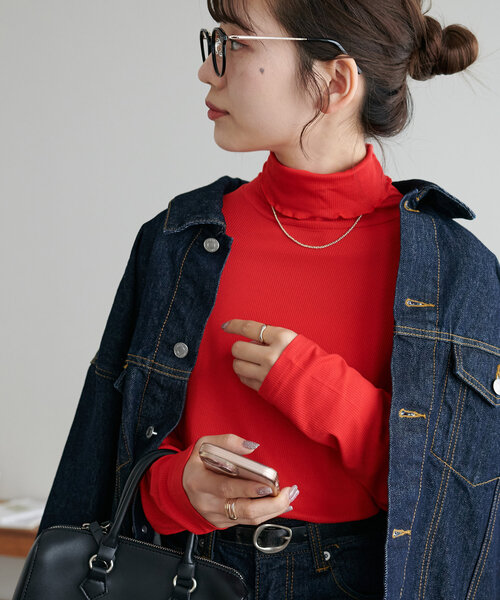 DISCOAT(ディスコート)の「ソフトリブタートル《WEB限定カラーあり》(Tシャツ/カットソー・レディース・グレー系その他/グリーン系その他/グリーン/オレンジ/グレー/レッド/オフホワイト/ピンク/ブラック/チャコールグレー・FREE)」の9枚目の写真