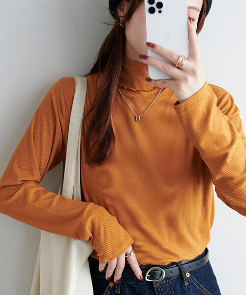 DISCOAT(ディスコート)の「ソフトリブタートル《WEB限定カラーあり》(Tシャツ/カットソー・レディース・グレー系その他/グリーン系その他/グリーン/オレンジ/グレー/レッド/オフホワイト/ピンク/ブラック/チャコールグレー・FREE)」の10枚目の写真