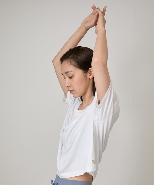 Vuori（ヴオリ）の「【Vuori】Energy Tee エナジーTシャツ（Tシャツ/カットソー・レディース・ホワイト/ベージュ系その他/ブルー系その他/ブラック系その他・M）」の21枚目の写真