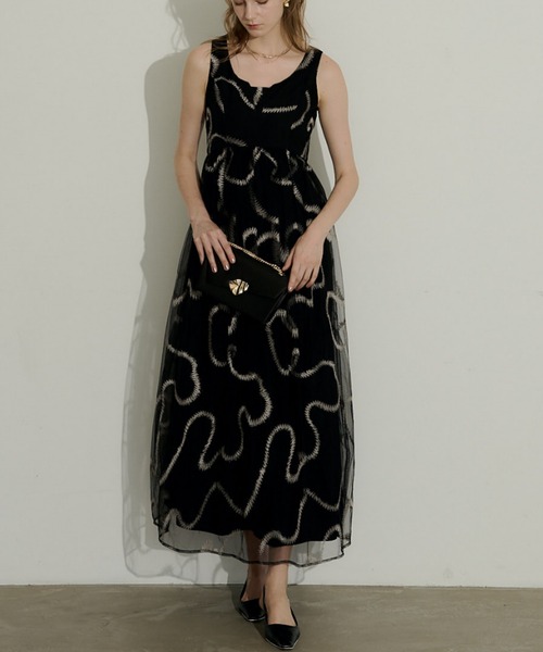 LE'RURE(リルアー)の「Grafitti cocoon dress(ドレス・レディース・ブラウン系/グレー系/ブラック系・MEDIUM/SMALL)」の3枚目の写真
