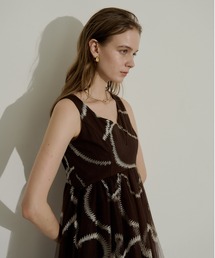 Jacquard lace pencil dress（ドレス）｜LE'RURE（リルアー）の