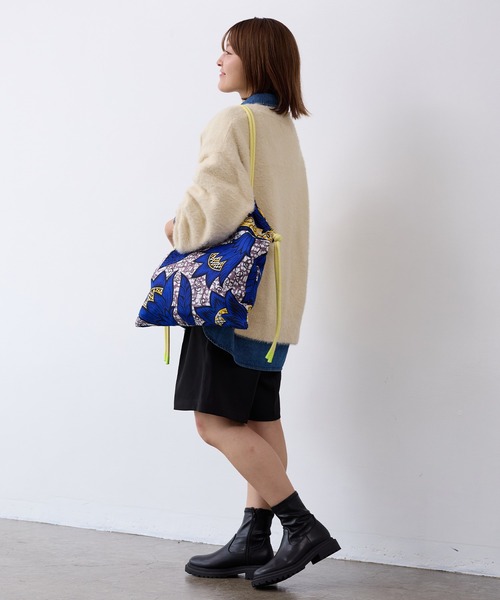 TOPKAPI COULEUR(トプカピクリュ)の「【TOPKAPI COULEUR】アフリカン柄 パラコード ハンドル トート バッグ(トートバッグ・レディース・パープル/グリーン/ブルー/イエロー/ロイヤルブルー・FREE)」の16枚目の写真