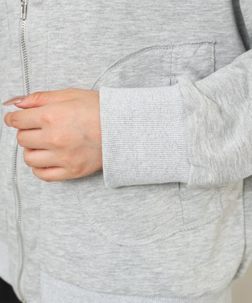 ルルレモンlululemon／ジップアップ　ホワイト　カーディガン ルルレモンlululemon／ジップアップ ホワイト カーディガン