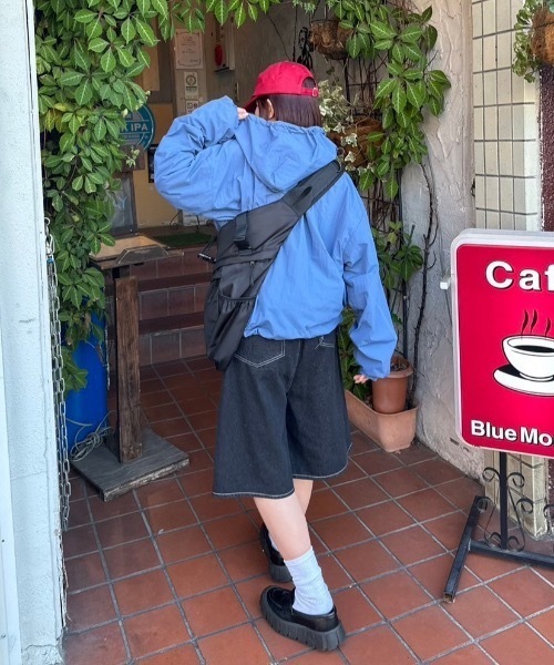 nemne store（ネンネストア）の「【keel】配色ドローコードナイロンテックアノラック（ブルゾン・レディース・ネイビー/ブルー/アイボリー/ボルドー・SMALL/MEDIUM）」の13枚目の写真