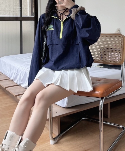 nemne store（ネンネストア）の「【keel】配色ドローコードナイロンテックアノラック（ブルゾン・レディース・ネイビー/ブルー/アイボリー/ボルドー・SMALL/MEDIUM）」の21枚目の写真