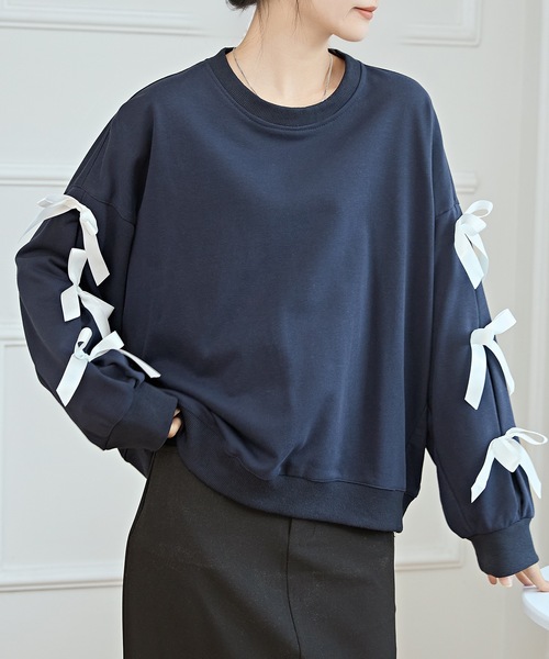 Lace Ladies(レースレディース)の「リボン付き ビッグシルエット 長袖 スウェット プルオーバー(スウェット・レディース・ネイビー/グレー・FREE)」の5枚目の写真