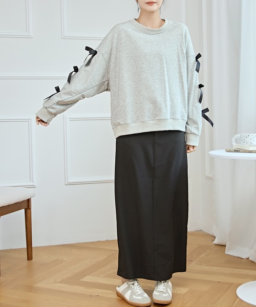 Lace Ladies(レースレディース)の「リボン付き ビッグシルエット 長袖 スウェット プルオーバー(スウェット・レディース・ネイビー/グレー・FREE)」の9枚目の写真