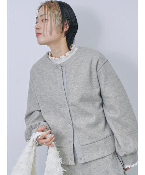 Samansa Mos2 blue（サマンサモスモスブルー）の「前後2way圧縮ウールライクカーディガン（カーディガン/ボレロ・レディース・ブラック/ブラウン/グレー・F）」の2枚目の写真