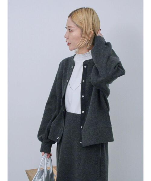 Samansa Mos2 blue（サマンサモスモスブルー）の「前後2way圧縮ウールライクカーディガン（カーディガン/ボレロ・レディース・ブラック/ブラウン/グレー・F）」の16枚目の写真
