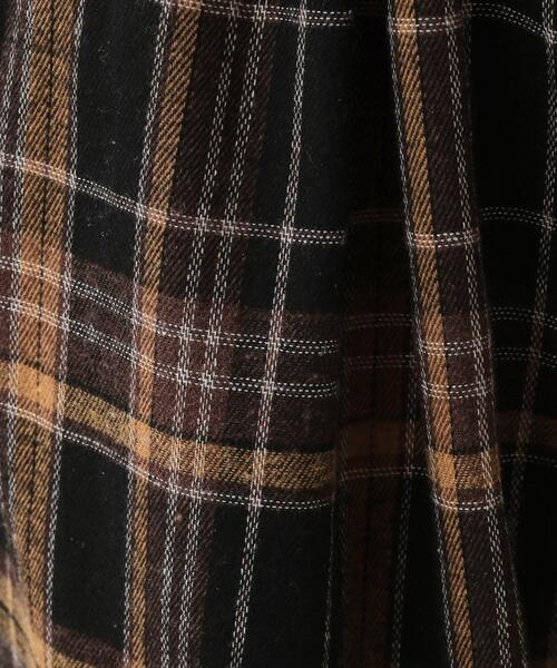 SHOO・LA・RUE（シューラルー）の「大人が着たい 微起毛 チェック柄ガウチョパンツ（その他パンツ・レディース・ブラック系1/イエロー系1・01/02/03/04）」の10枚目の写真