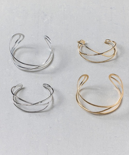 Phoebe（フィービィー）の「ニュアンスラインワイドカフバングル（バングル/リストバンド・レディース・イエローゴールド/シルバー・FREE）」の20枚目の写真