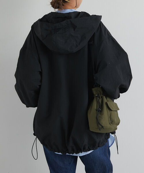 un dix cors（アンディコール）の「Aラインボリュームマンパ（マウンテンパーカー・レディース・アイボリー/ブラック・FREE）」の16枚目の写真