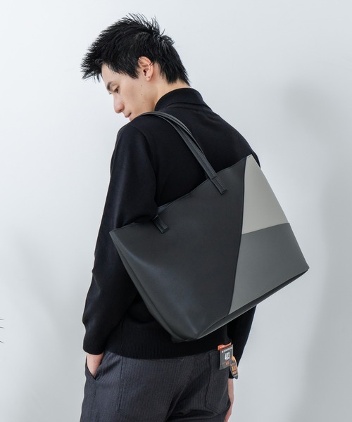 Blue Standard (ブルースタンダード)の「【BULE STANDARD/ブルースタンダード】切り替えフェイクレザートートバッグ(トートバッグ・メンズ・ブラック/グレー・FREE)」の10枚目の写真