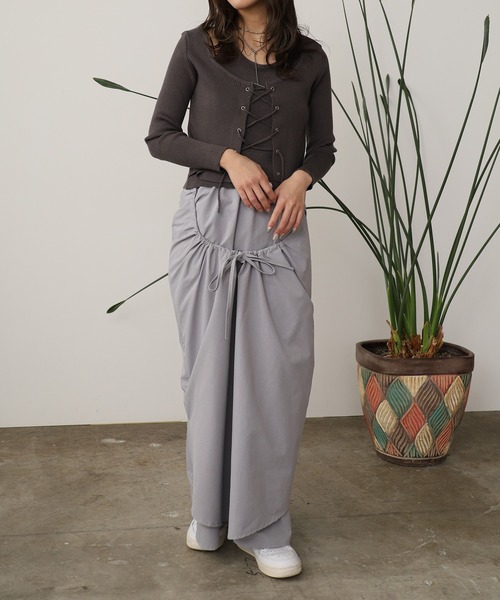 ROOPTOKYO(ループトウキョウ)の「Docking Lace-up Ribbed Cut and Sewn / ドッキング レースアップ リブカットソー 秋物 秋服 2026年秋冬(Tシャツ/カットソー・レディース・グレー/ブラック/ベージュ・FREE)」の18枚目の写真
