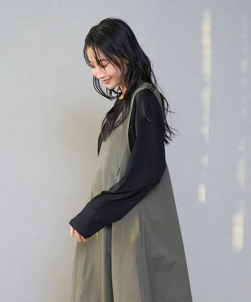 coen（コーエン）の「ポリツイル Vネック ジャンパースカート（ジャンパースカート・レディース・ブラック/ベージュ/オリーブ・M/L）」の17枚目の写真