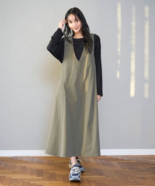 coen（コーエン）の「ポリツイル Vネック ジャンパースカート（ジャンパースカート・レディース・ブラック/ベージュ/オリーブ・M/L）」の19枚目の写真