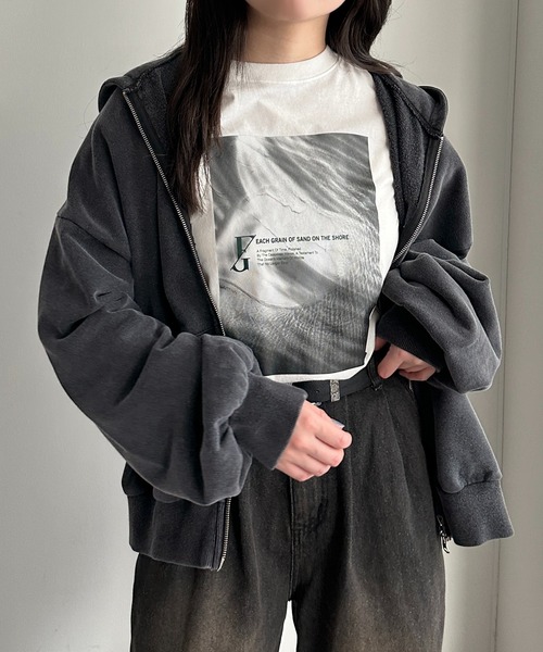 apres jour mignon(アプレジュールミニョン)の「プリントロンT【ZOZOTOWN限定アイテム】(Tシャツ/カットソー・レディース・ホワイト系その他2/ナチュラル/杢グレー/オフホワイト/ブラック・フリー/X-LARGE)」の1枚目の写真