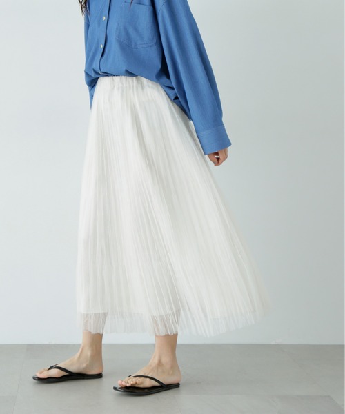 N.（N. Natural Beauty Basic）（エヌエヌナチュラルビューティーベーシック）の「ランダムプリーツチュールスカート（スカート・レディース・オフホワイト/チャコールグレー・MEDIUM/SMALL）」の4枚目の写真