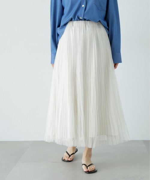 N.（N. Natural Beauty Basic）（エヌエヌナチュラルビューティーベーシック）の「ランダムプリーツチュールスカート（スカート・レディース・オフホワイト/チャコールグレー・MEDIUM/SMALL）」の7枚目の写真