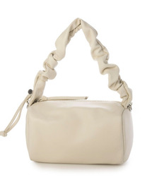 perche | 『VERY』バイヤー大和美帆さんコラボ　ペルケ perche / シープボックスチェーンショルダーバッグ(ショルダーバッグ)