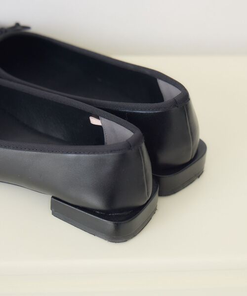 RETRO GIRL（レトロガール）の「アソートバレエパンプス（パンプス・レディース・ブラック系その他/ブラック/シルバー・MEDIUM/LARGE）」の4枚目の写真