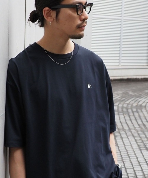 B:MING by BEAMS（ビーミングバイビームス）の「速乾 ワンポイント ラッシュガード Tシャツ＜親子リンクアイテム＞（Tシャツ/カットソー・メンズ・ネイビー/ブラック/ブラウン系その他5/オフホワイト・S/M/L/XL）」の4枚目の写真