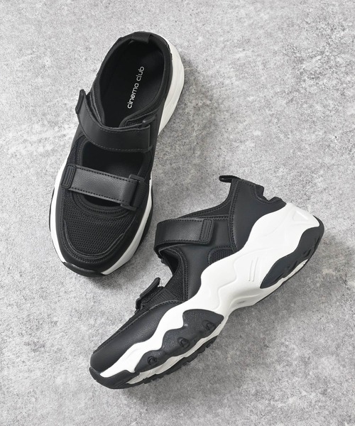 Honeys（ハニーズ）の「スニーカーサンダル（サンダル・レディース・ブラック/ブラック×ホワイト・L/LL/M/S）」の15枚目の写真