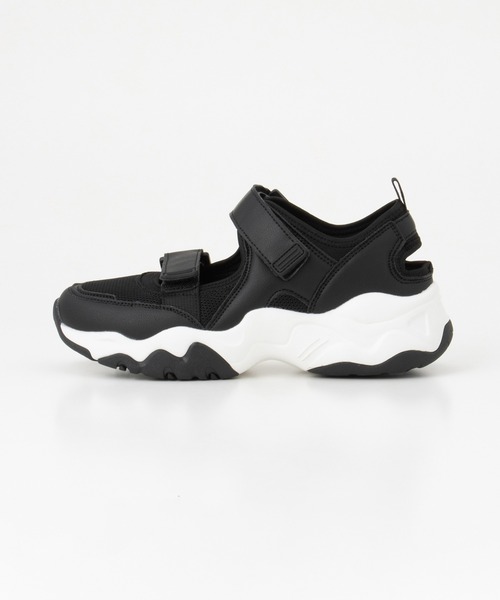 Honeys（ハニーズ）の「スニーカーサンダル（サンダル・レディース・ブラック/ブラック×ホワイト・L/LL/M/S）」の17枚目の写真