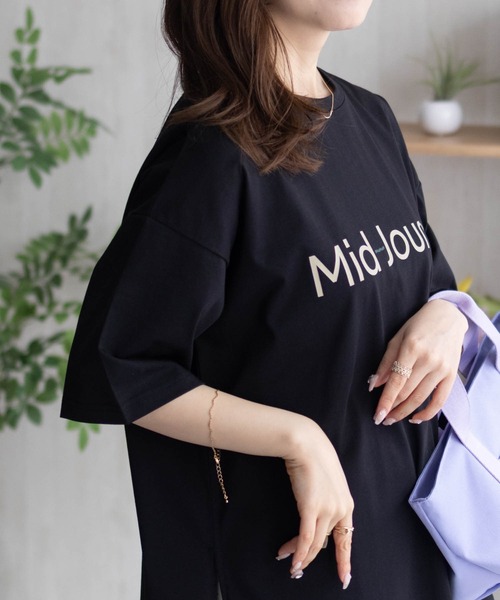 HusHusH（ハッシュアッシュ）の「HusHusH ロゴプリントチュニック（Tシャツ/カットソー・レディース・ブラック/オフホワイト/ベージュ・L/M）」の9枚目の写真