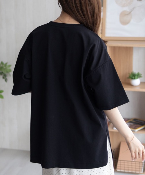 HusHusH（ハッシュアッシュ）の「HusHusH ロゴプリントチュニック（Tシャツ/カットソー・レディース・ブラック/オフホワイト/ベージュ・L/M）」の13枚目の写真