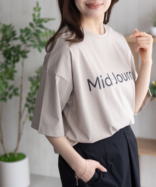 HusHusH（ハッシュアッシュ）の「HusHusH ロゴプリントチュニック（Tシャツ/カットソー・レディース・ブラック/オフホワイト/ベージュ・L/M）」の16枚目の写真