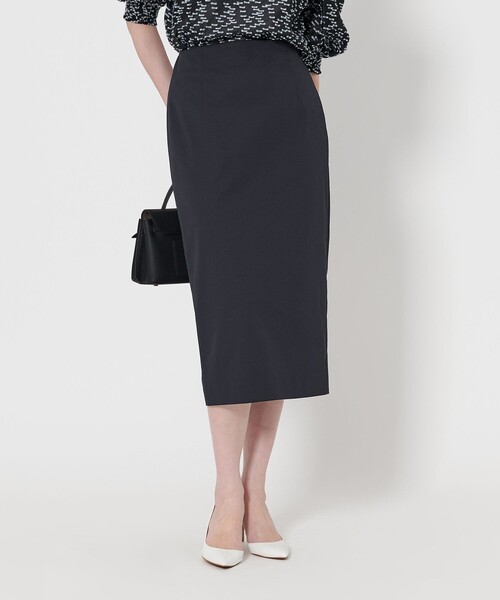 UNITED ARROWS（ユナイテッドアローズ）の「RIRANCHA ツイル タイトスカート（スカート・レディース・ネイビー/ライトピンク/ライトグレー/オフホワイト・36/38/40）」の3枚目の写真