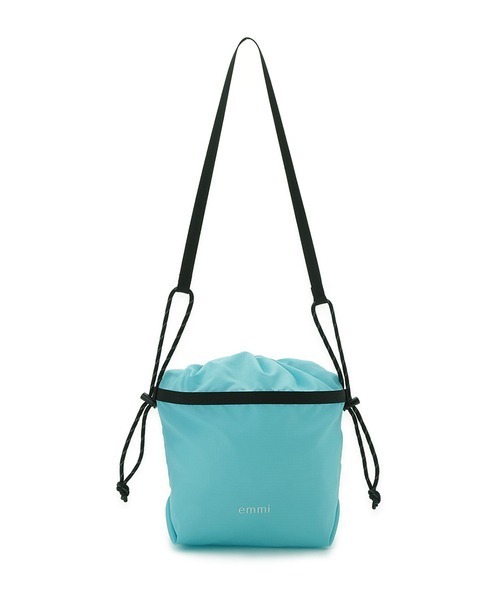 emmi（エミ）の「【USAGI限定カラー】パッカブルバッグパック（ショルダーバッグ・レディース・ライトグレー/ブラック/ブルー・FREE）」の7枚目の写真