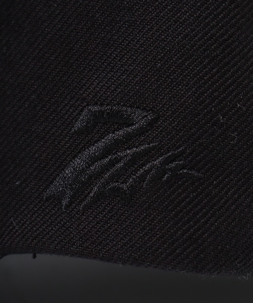 7Union（セブンユニオン）の「7UNION CELT DRAGON  ドラゴンゴールド刺繍5パネルキャップ（キャップ・メンズ・ブラック・FREE）」の6枚目の写真