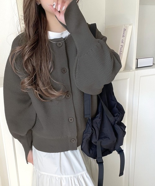 classicalelf(クラシカルエルフ)の「抜け感と着回し力。前後2wayゆったりシルエットラグランニットカーディガン(長袖)(カーディガン/ボレロ・レディース・モカ/その他/アイボリー/ブラック/チャコール・MEDIUM/LARGE/X-LARGE/SMALL)」の11枚目の写真